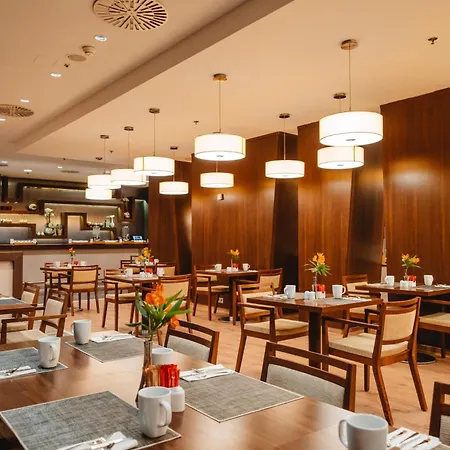 Doubletree By Hilton