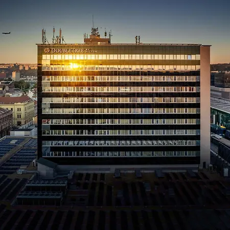 Отель Doubletree By Hilton