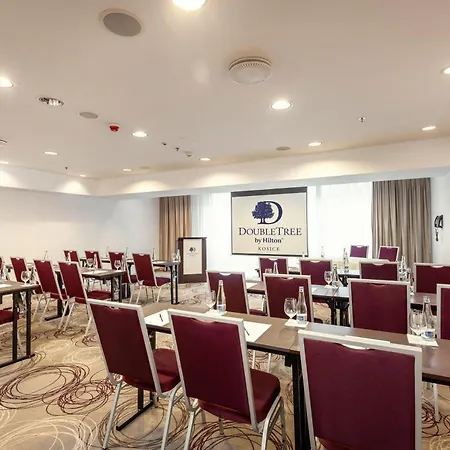 Готель Doubletree By Hilton 4*