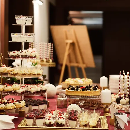 Doubletree By Hilton 4*