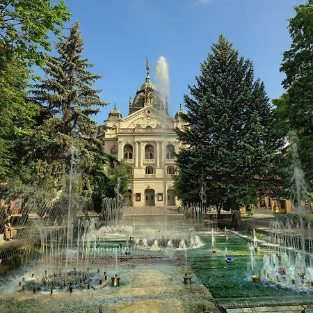 Doubletree By Hilton