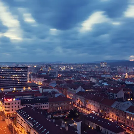 מלון Doubletree By Hilton 4*