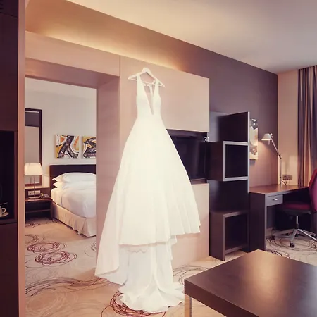 מלון Doubletree By Hilton