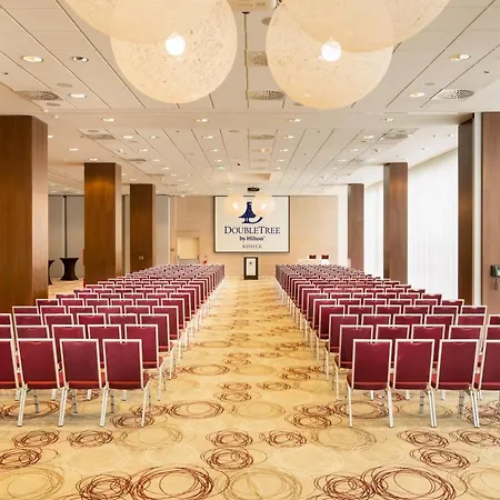 Hotel Doubletree By Hilton