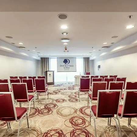 Doubletree By Hilton Отель