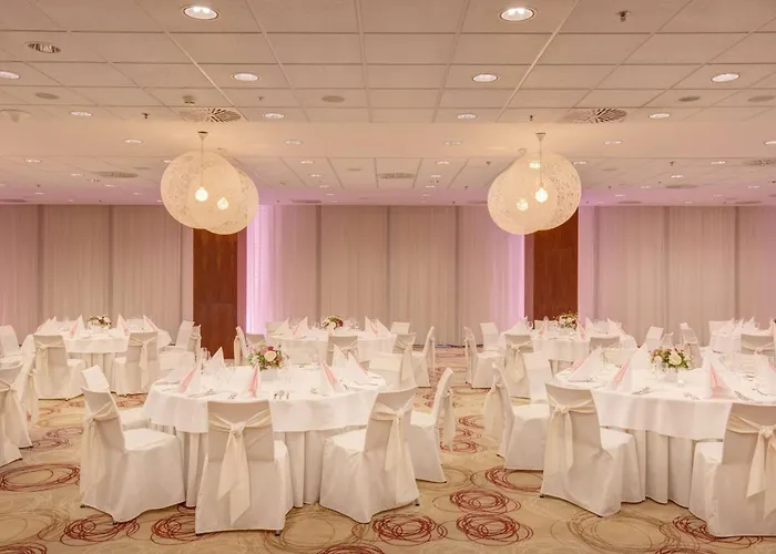 Doubletree By Hilton